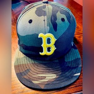 New Era MLB Boston Red Sox 2007 World Series Gold 59FIFTY Fitted, Size 7 3/8